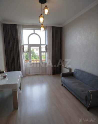 Продаётся 3-комн. вторичка 65 м², photo 1 from 21