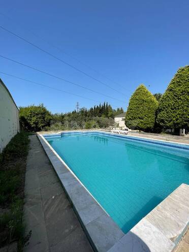 Satılır 5 otaqlı həyət evi/bağ evi 250 m², Novxanı q., photo 1 from 32