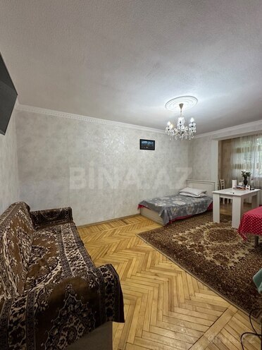 Продается 1-комн. вторичка 31 м², м. Элмляр Академиясы, photo 5 from 14