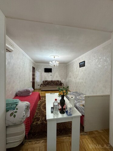 Продается 1-комн. вторичка 31 м², м. Элмляр Академиясы, photo 3 from 14