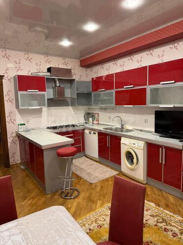 İcarəyə verilir 3 otaqlı yeni tikili 171 m², 8 Noyabr m., photo 11 from 18