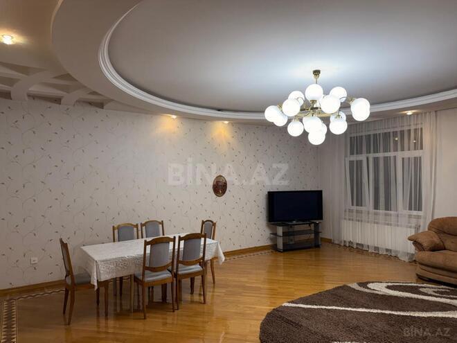 Сдаётся 3-комн. новостройка 175 м², м. 8 ноября, photo 3 from 18