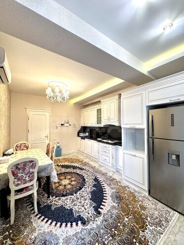 Satılır 4 otaqlı yeni tikili 180 m², 8 Noyabr m., photo 16 from 28