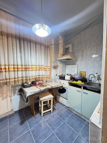 Satılır 2 otaqlı köhnə tikili 50 m², Hövsan q., photo 7 from 14
