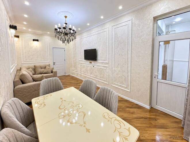 Продаётся 2-комн. новостройка 61 м², м. 20 января, photo 1 from 12