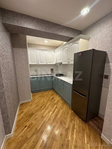Сдается 2-комн. новостройка 71 м², м. Кара Караев, photo 3 from 8