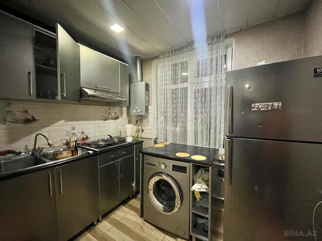 Продается 3-комн. вторичка 78 м², м. Ази Асланов, photo 12 from 14