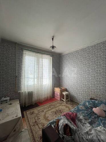 Продается 3-комн. вторичка 70 м², м. Ази Асланов, photo 9 from 12