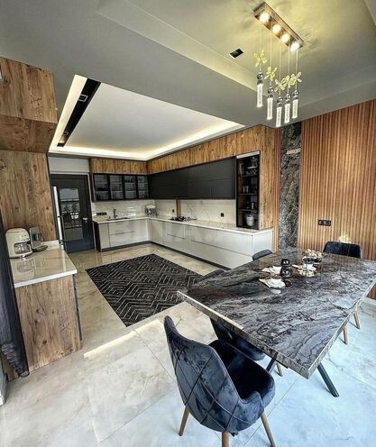 İcarəyə verilir 4 otaqlı yeni tikili 220 m², 28 May m., photo 8 from 11