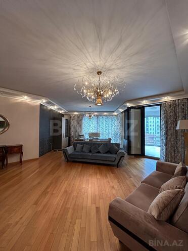 Продаётся 4-комн. новостройка 225 м², м. Гянджлик, photo 1 from 25