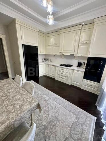 Сдаётся 3-комн. новостройка 165 м², м. Нариман Нариманов, photo 9 from 11