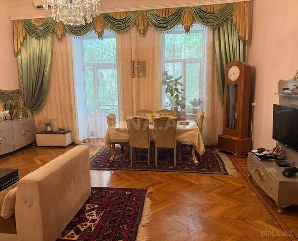 Satılır 3 otaqlı köhnə tikili 120 m², İçəri Şəhər m., photo 7 from 11
