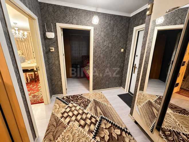 Продаётся 3-комн. вторичка 70 м², м. Нефтчиляр, photo 9 from 10