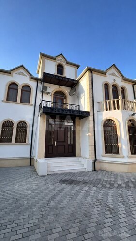 Satılır 5 otaqlı həyət evi/bağ evi 213 m², photo 1 from 11