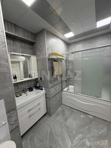 Satılır 3 otaqlı yeni tikili 129 m², Xalqlar Dostluğu m., photo 9 from 13