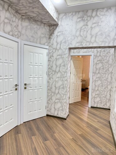 Сдаётся 3-комн. новостройка 115 м², м. Кара Караев, photo 18 from 28