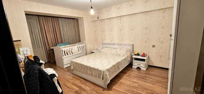 Продаётся 3-комн. вторичка 95 м², м. Кара Караев, photo 4 from 11
