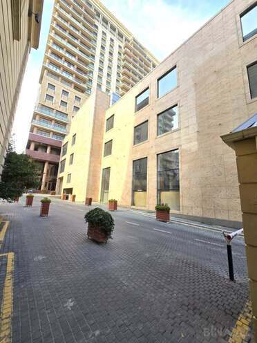 Сдаётся 2-комн. новостройка 100 м², Ясамальский р., photo 1 from 24