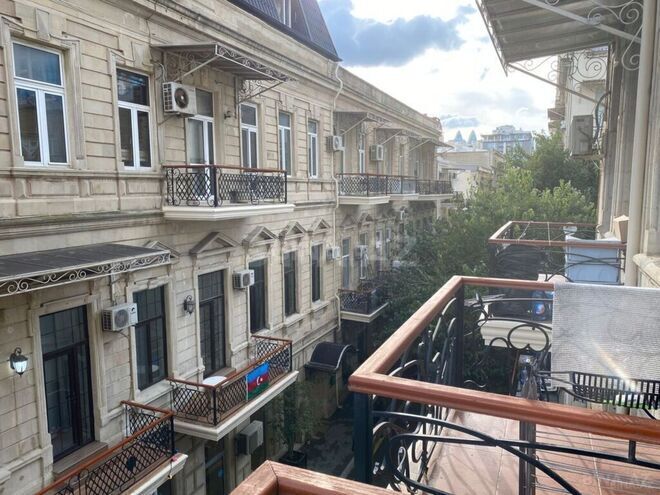 İcarəyə verilir 2 otaqlı köhnə tikili 60 m², Sahil m., photo 13 from 15