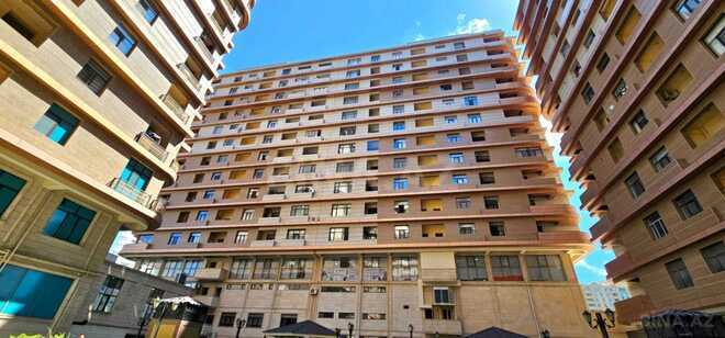 Satılır 4 otaqlı yeni tikili 250 m², 28 May m., photo 1 from 24