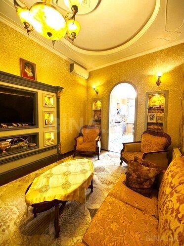 Продается 3-комн. вторичка 90 м², м. Нариман Нариманов, photo 1 from 13
