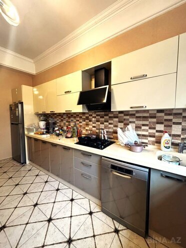 Продается 3-комн. вторичка 90 м², м. Нариман Нариманов, photo 9 from 13