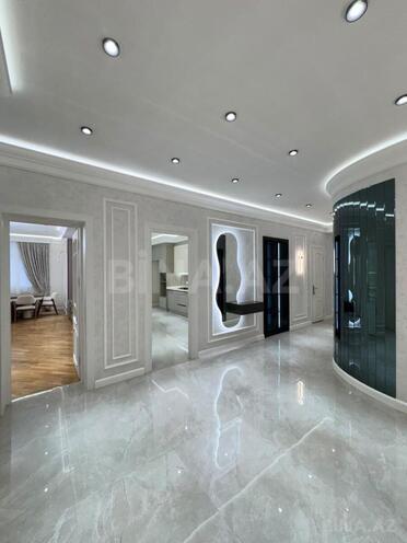 Продаётся 4-комн. новостройка 172 м², м. Низами, photo 14 from 19
