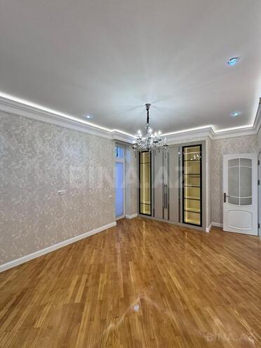 Продаётся 4-комн. новостройка 172 м², м. Низами, photo 13 from 19