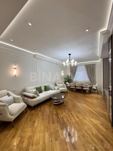 Продаётся 4-комн. новостройка 172 м², м. Низами, photo 3 from 19