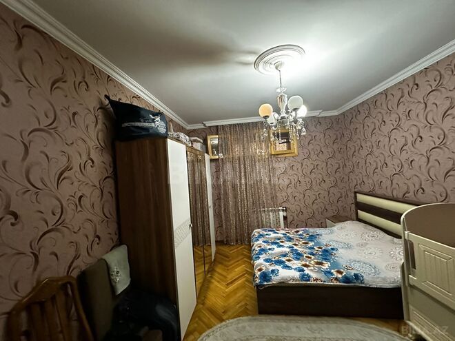 Сдается 3-комн. вторичка 70 м², м. Нефтчиляр, photo 6 from 13