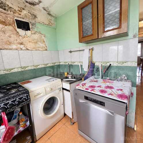 Satılır 3 otaqlı köhnə tikili 75 m², Elmlər Akademiyası m., photo 5 from 8