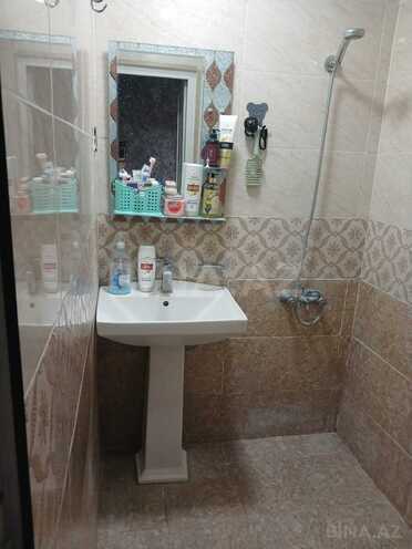 Продаётся 3-комн. вторичка 75 м², м. Нефтчиляр, photo 10 from 11