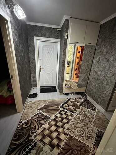 Продаётся 3-комн. вторичка 75 м², м. Нефтчиляр, photo 3 from 11