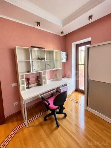 Сдаётся 3-комн. новостройка 165 м², м. Низами, photo 6 from 11