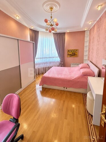 Сдаётся 3-комн. новостройка 165 м², м. Низами, photo 5 from 11