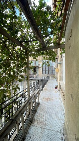 Satılır 2 otaqlı köhnə tikili 56 m², İçəri Şəhər m., photo 5 from 20