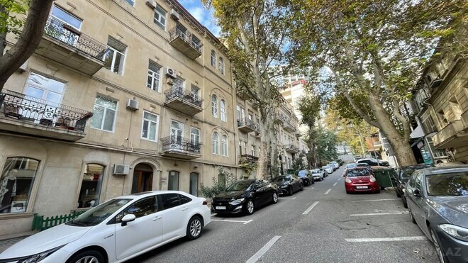 Satılır 2 otaqlı köhnə tikili 56 m², İçəri Şəhər m., photo 1 from 20