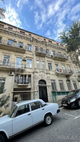 Satılır 2 otaqlı köhnə tikili 56 m², İçəri Şəhər m., photo 19 from 20