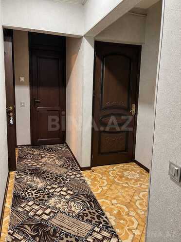 Продается 3-комн. вторичка 75 м², Ясамальский р., photo 11 from 13