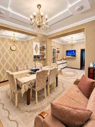 Продается 3-комн. вторичка 75 м², Ясамальский р., photo 1 from 13