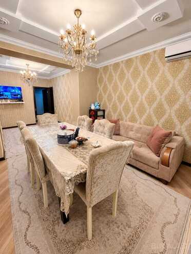 Продается 3-комн. вторичка 75 м², Ясамальский р., photo 3 from 13