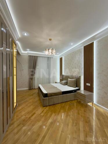 Продаётся 4-комн. новостройка 172 м², м. Низами, photo 9 from 19