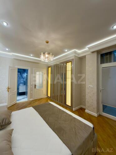 Продаётся 4-комн. новостройка 172 м², м. Низами, photo 10 from 19