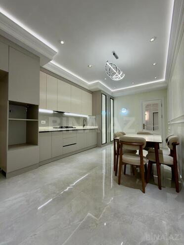 Продаётся 4-комн. новостройка 172 м², м. Низами, photo 8 from 19