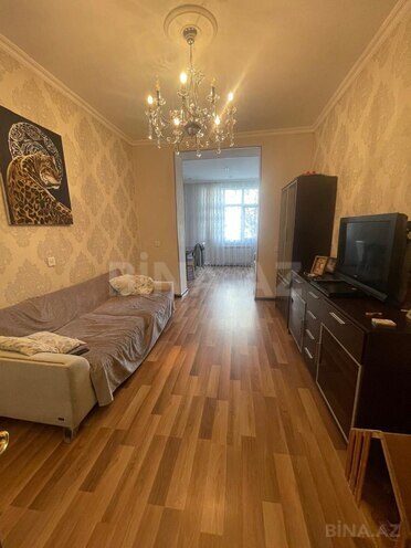 Satılır 3 otaqlı köhnə tikili 90 m², Elmlər Akademiyası m., photo 9 from 14
