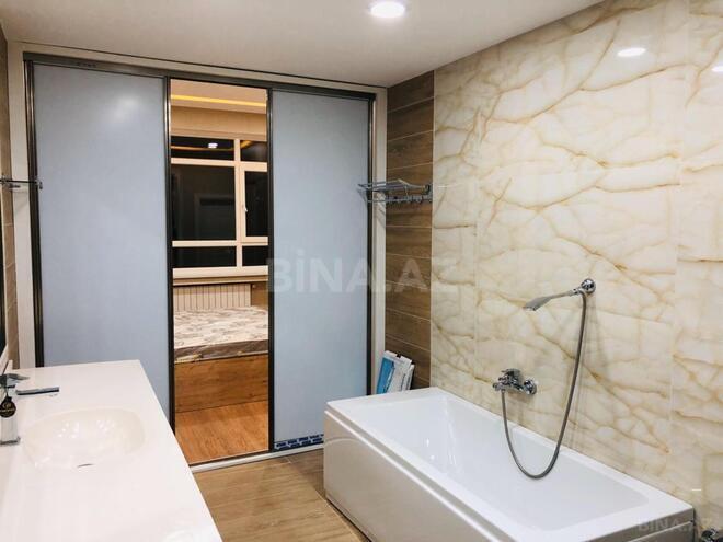 Сдается 3-комн. новостройка 140 м², м. Низами, photo 17 from 23