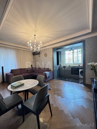 Satılır 2 otaqlı köhnə tikili 43 m², Elmlər Akademiyası m., photo 3 from 23