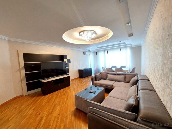 Сдается 4-комн. новостройка 180 м², м. Низами, photo 4 from 26