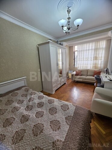 Продается 3-комн. вторичка 74 м², м. Мемар Аджеми, photo 8 from 16