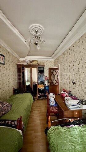 Продаётся 3-комн. вторичка 79 м², м. Кара Караев, photo 7 from 19